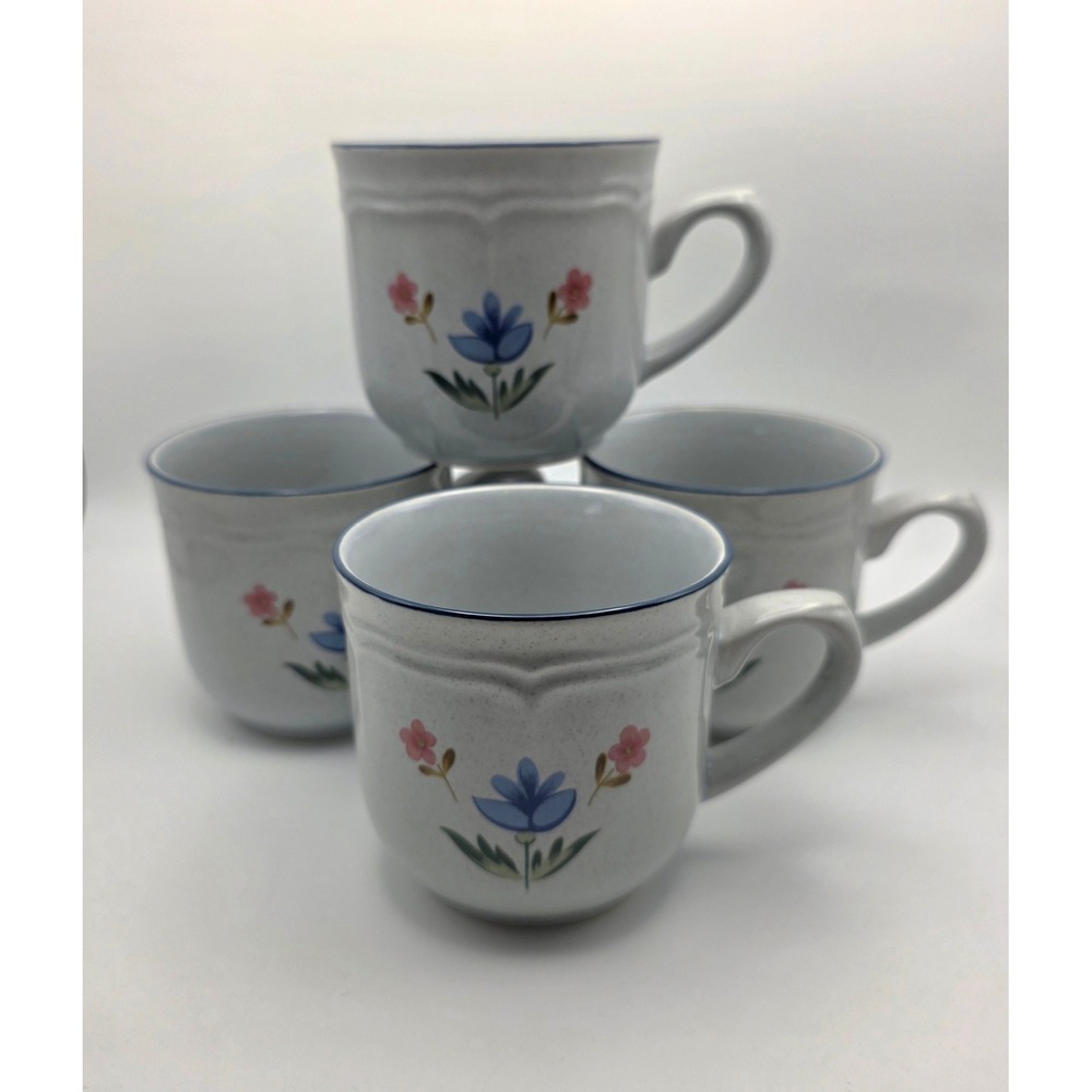 International China Hertage Stoneware Mugs Set‎ of 4 Floral Blue Pink Japan